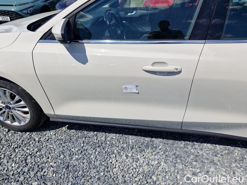  Ford  Focus   Turnier (CGE)(2018->) Foc.Kom.1.5EBl.120 Titanium #6
