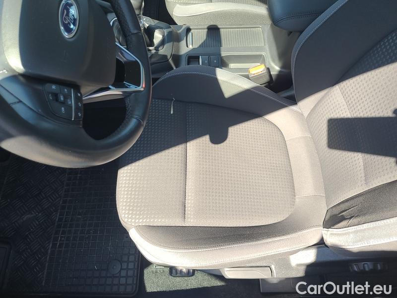  Ford  Focus   Turnier (CGE)(2018->) Foc.Kom.1.5EBl.120 Tre.Ed.P. #12