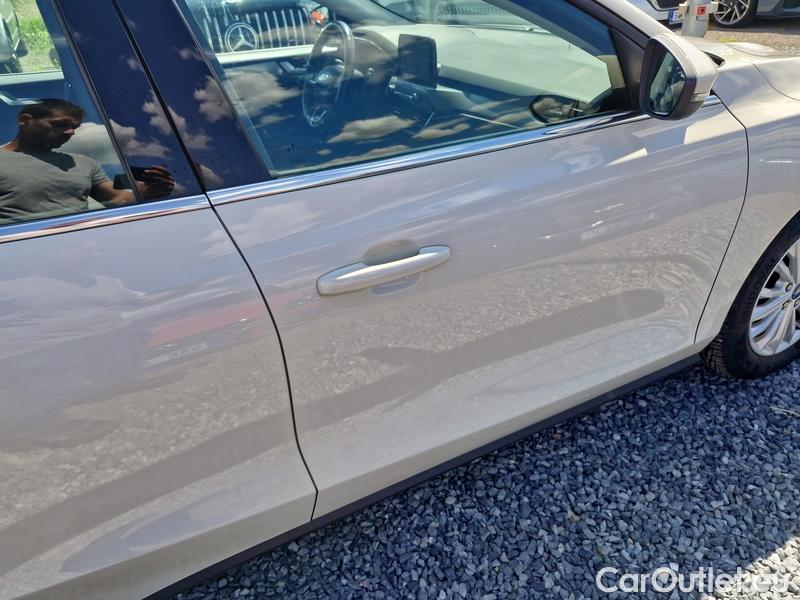  Ford  Focus   Turnier (CGE)(2018->) Foc.Kom.1.5EBl.120 Titanium #33