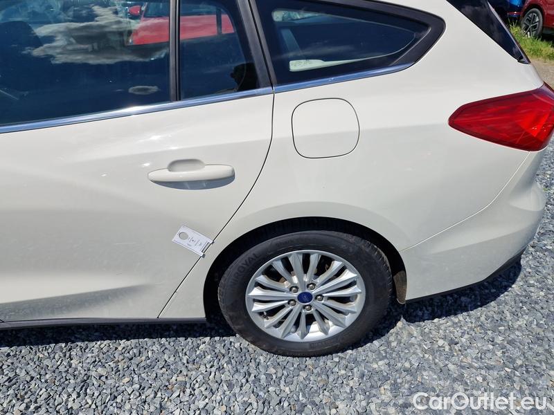  Ford  Focus   Turnier (CGE)(2018->) Foc.Kom.1.5EBl.120 Titanium #20