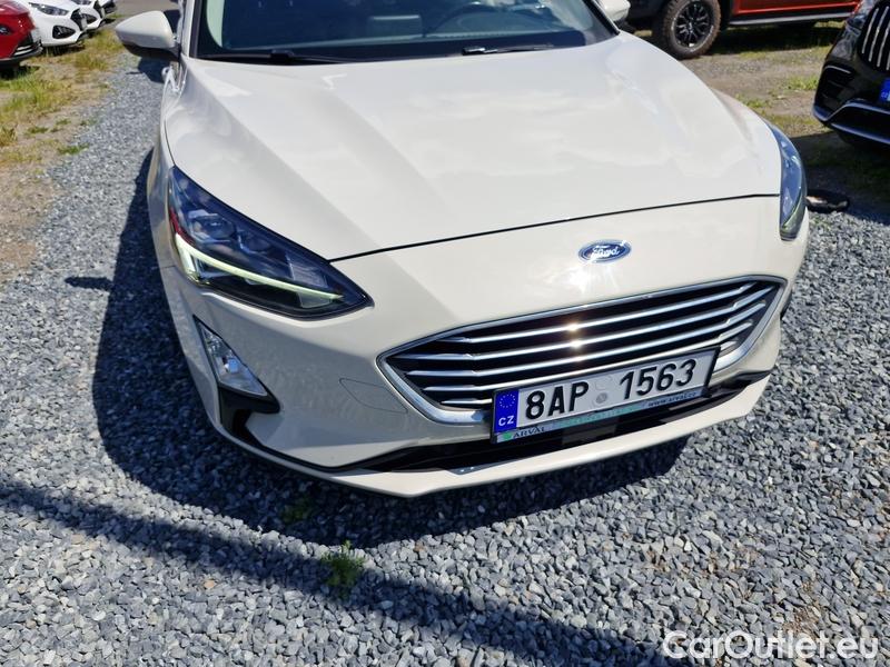  Ford  Focus   Turnier (CGE)(2018->) Foc.Kom.1.5EBl.120 Titanium #4