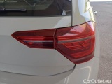  Volkswagen  Polo VOLKSWAGEN  / 2021 / 5P / BERLINA 1.0 TSI STYLE #126