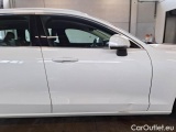  Volvo  V60 VOLVO  / 2018 / 5P / STATION WAGON D3 GEARTRONIC BUSINESS PLUS #52