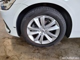  Volvo  V60 VOLVO  / 2018 / 5P / STATION WAGON D3 GEARTRONIC BUSINESS PLUS #126