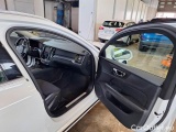  Volvo  V60 VOLVO  / 2018 / 5P / STATION WAGON D3 GEARTRONIC BUSINESS PLUS #137