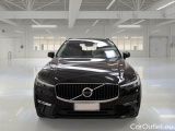  Volvo  XC60 VOLVO  / 2021 / 5P / SUV B4 D AWD AUTOMATICO MOMENTUM PRO #6