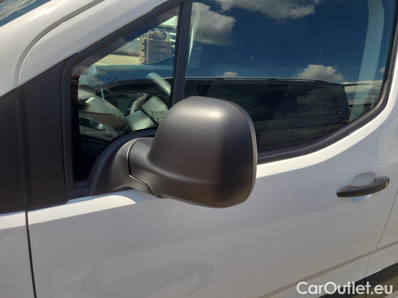  Peugeot  Partner   (2018) Partn.1.5BHDI 130 SS L2 Active #4