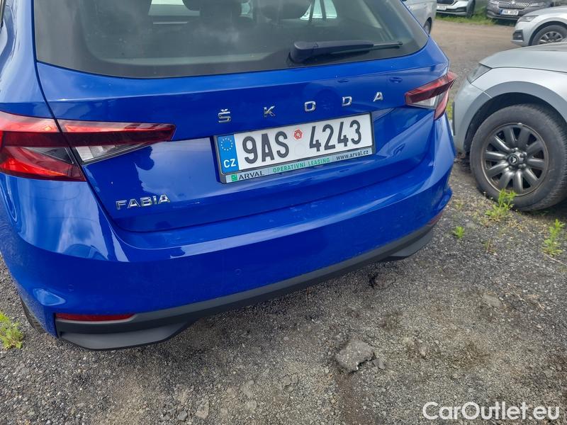  Skoda  Fabia  (PJ3) (2021)  1.0 MPI 70 Style 5d
 #12