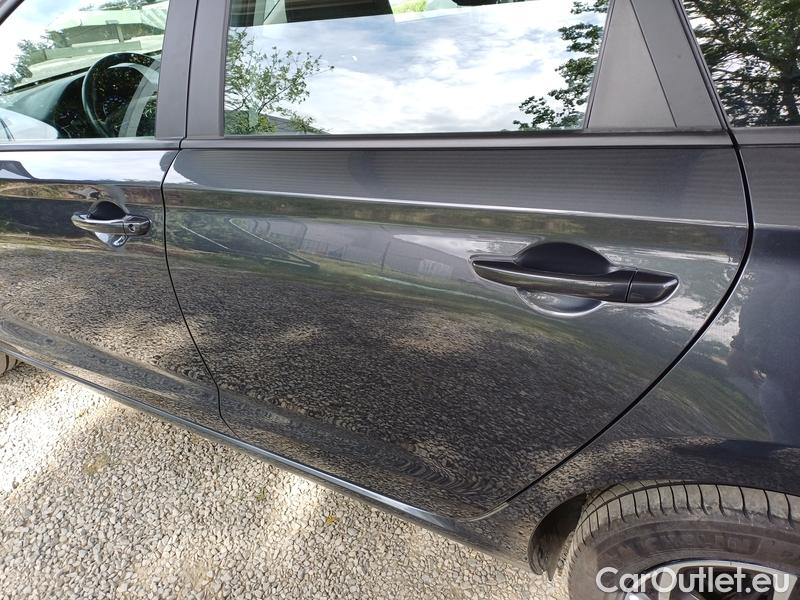  Hyundai  i30  (PD)(01.2017  ->)  kom.1.0TGDI Family Comf #3