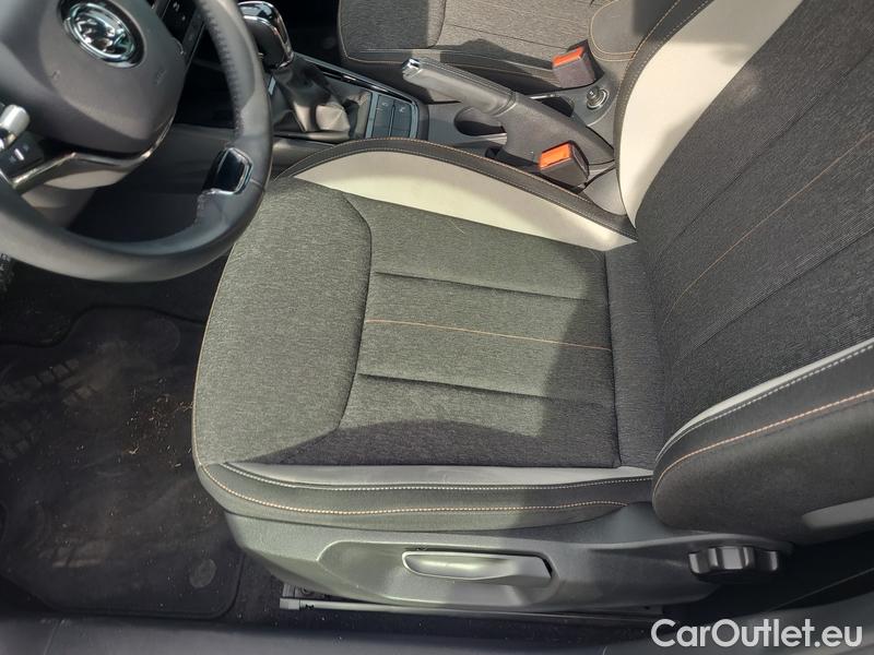  Skoda  KAMIQ -SUV (NW4) (2019)  1.0TSI 81 Style AT #2