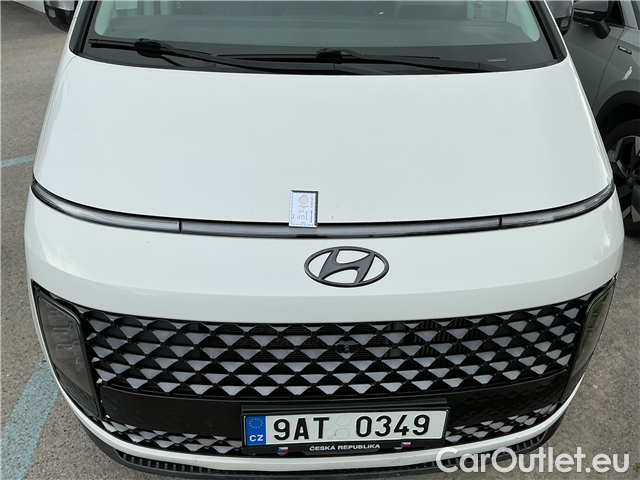  Hyundai  Staria  2.2CRDi Luxury 4x4 AT #7