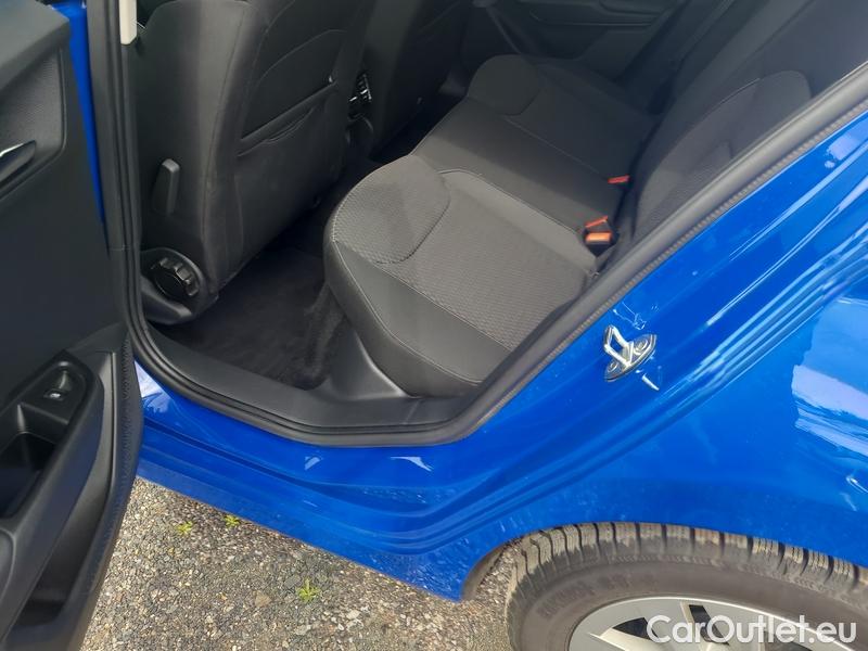  Skoda  Fabia  (PJ3) (2021)  1.0 MPI 70 Style 5d
 #10