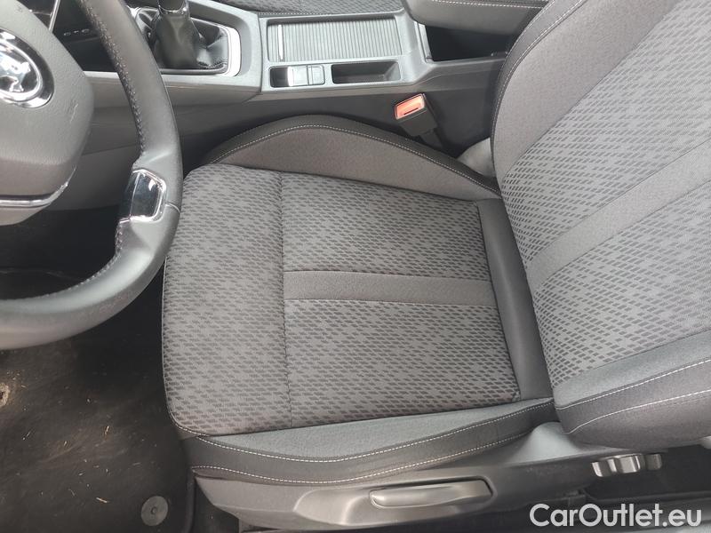  Skoda  Octavia  Lim. (NX3)(2020)  2.0TDI 85 Style 5d #14