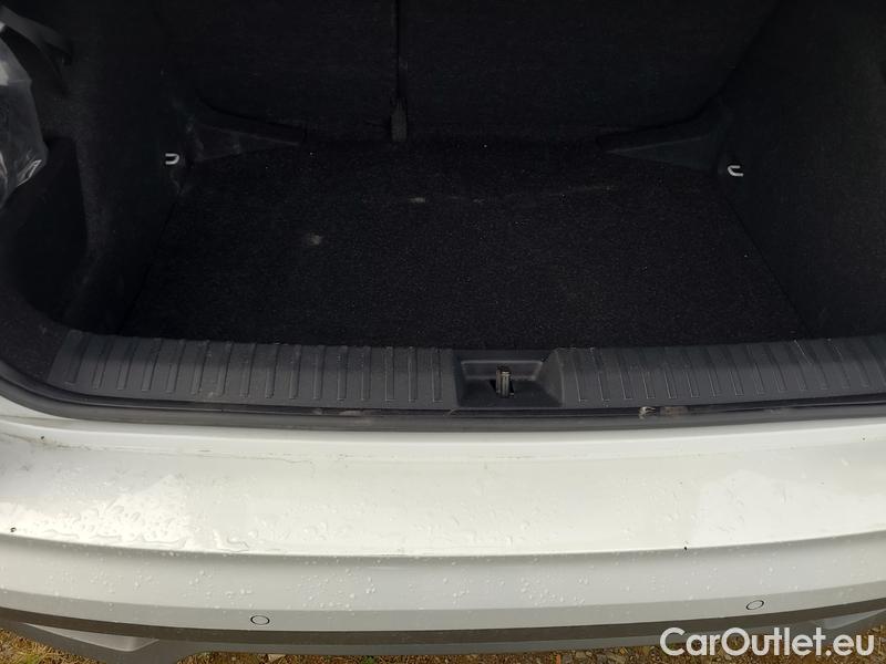  Skoda  KAMIQ -SUV (NW4) (2019)  1.0TSI 81 Style AT #4