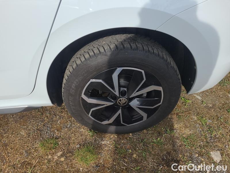  Skoda  KAMIQ -SUV (NW4) (2019)  1.0TSI 81 Style AT #7