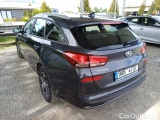 i30