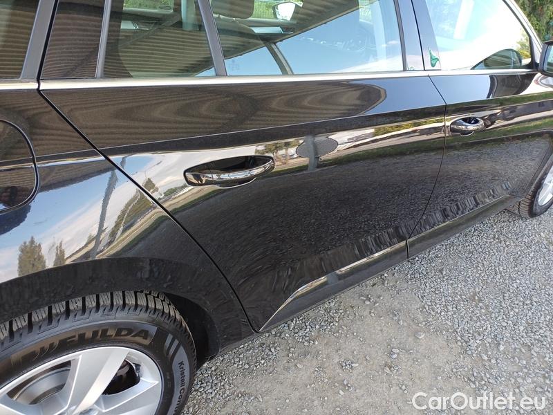  Skoda  Superb  Combi (3T5)(2010) Sup.C.FL2.0TDI 110 Ambition AT #14