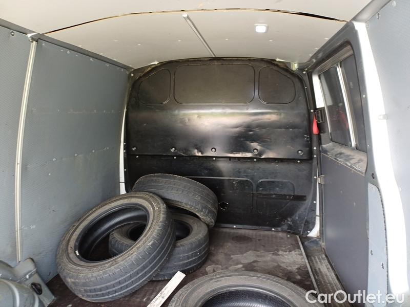  Volkswagen  Transporter T6.1  LCV  (SH)(07.2019->) Tran.2.0TDI 110 4M 4d #14