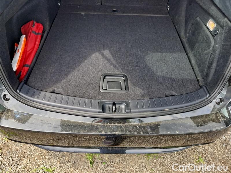  Toyota  Corolla  TouringSports (E21) (2019)  TS 2.0Hyb.Com.T.S.T.AT #17