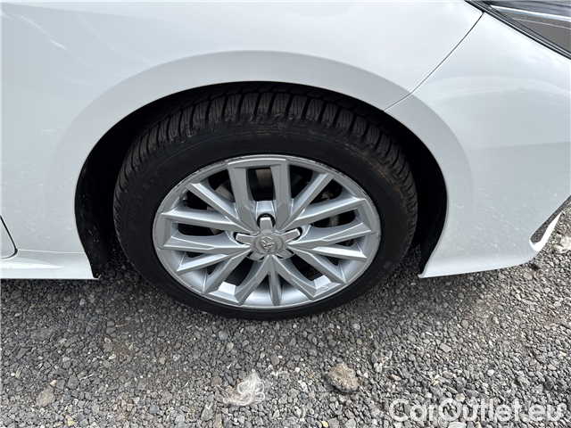  Toyota  Corolla  1.8Hyb.Comfort AT #16