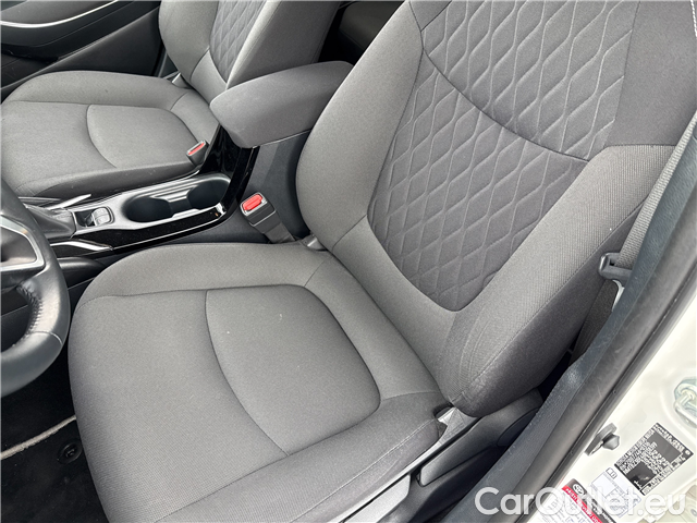  Toyota  Corolla  1.8Hyb.Comfort AT #11