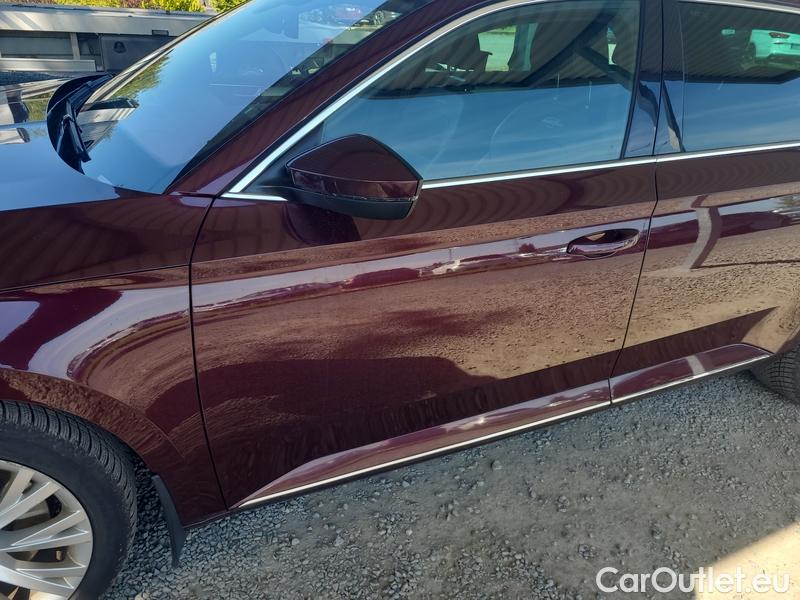  Skoda  Superb  Combi (3V5)(2015) Sup.C.FL2.0TSI 200  L&K 4x4 AT #1