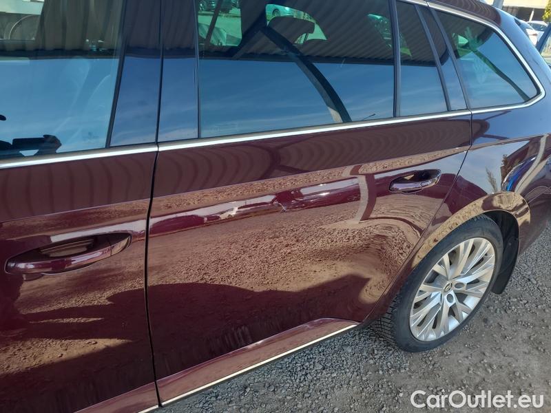  Skoda  Superb  Combi (3V5)(2015) Sup.C.FL2.0TSI 200  L&K 4x4 AT #11