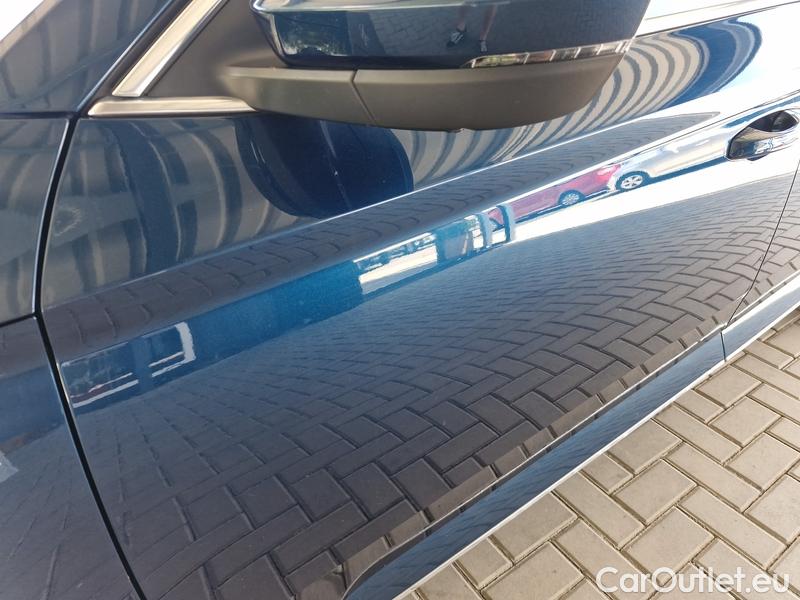  Skoda  Superb  (3V3)(2015) Supe.2.0TDI 147 L&K 4x4 Aut #5
