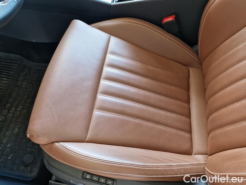  Skoda  Superb  (3V3)(2015) Supe.2.0TDI 147 L&K 4x4 Aut #7
