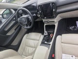  Volvo  XC 40 XC40 Ultimate Dark 2WD 2.0 B4 145KW AT7 E6d #3
