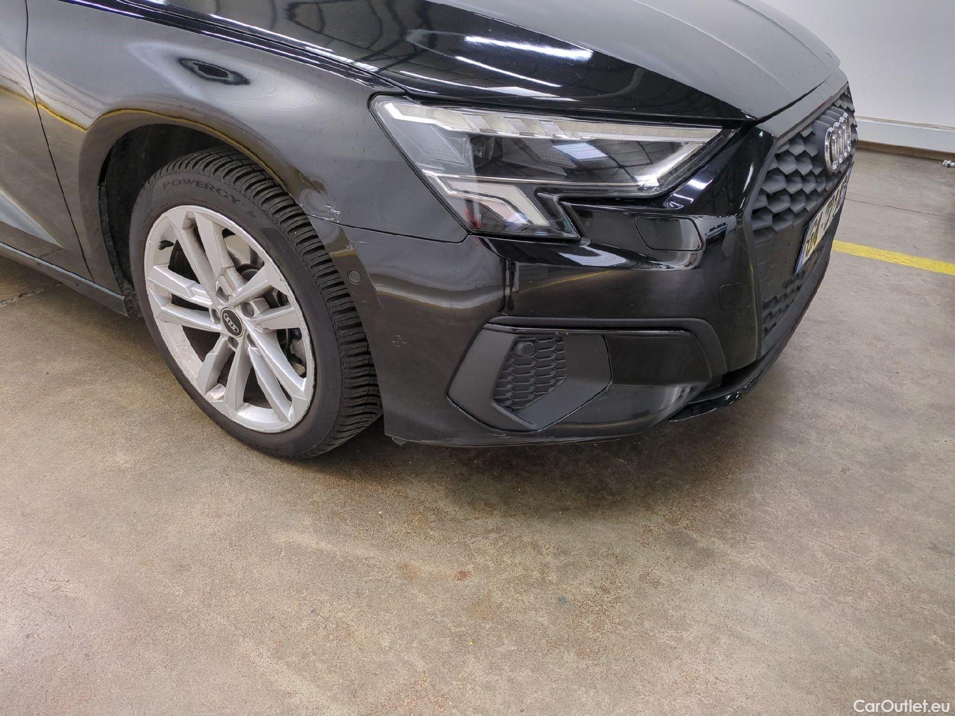  Audi  A3 AUDI  Sportback / 2020 / 5P / Berline 40 TFSI e 204 S Tronic Business Line #25