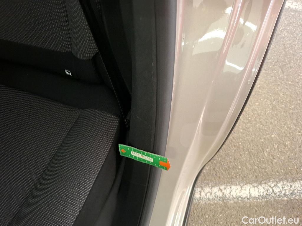  Citroen  C3  Feel Business 1.5 BlueHDI 100CV BVM6 E6d #16