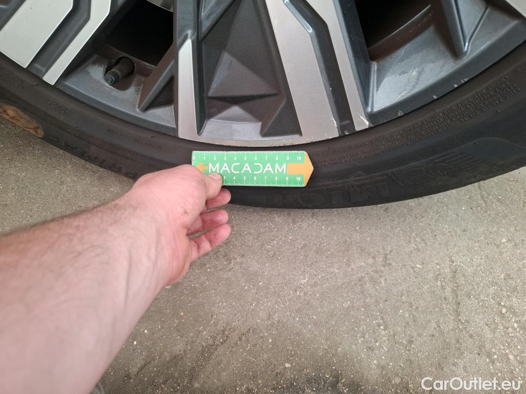  Hyundai  Tucson  Business Hybrid 2WD 1.6 T-GDI 230CV BVA6 E6d #19
