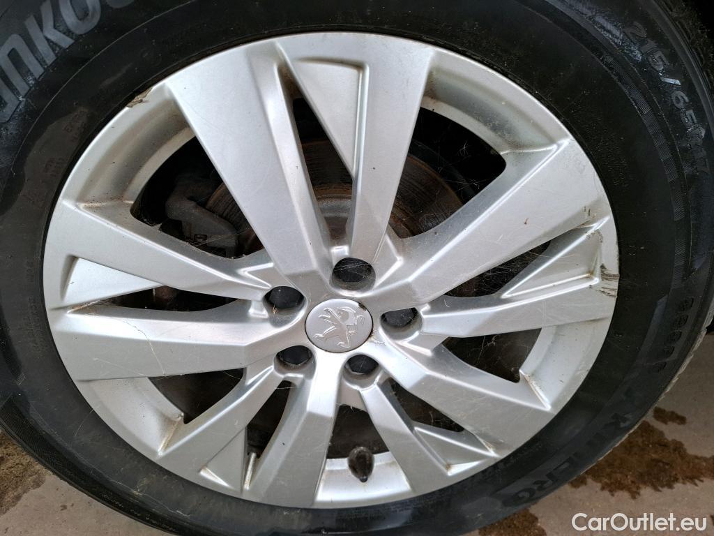  Peugeot  5008  Active Business 1.5 HDi 130CV BVA8 E6d #43