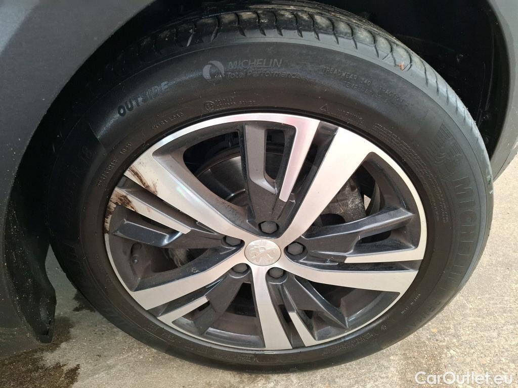  Peugeot  5008  Allure Business 1.5 HDi 130CV BVA8 E6d #21