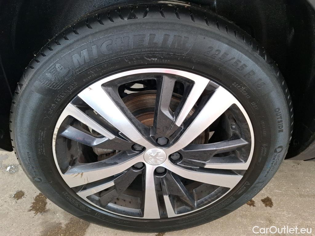  Peugeot  5008  Allure Business 1.5 HDi 130CV BVA8 E6d #6