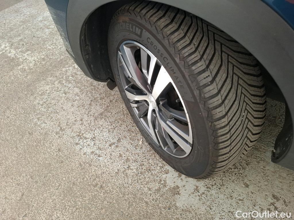 Peugeot  5008  Allure Pack 1.5 HDi 130CV BVA8 7 Sieges E6d #14
