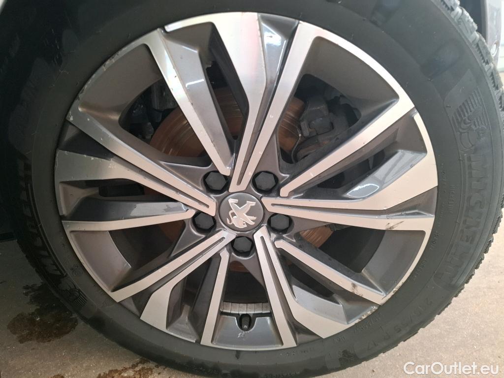  Peugeot  508 PEUGEOT  SW / 2018 / 5P / Break BlueHDi 130 S&S EAT8 Allure Pack #11