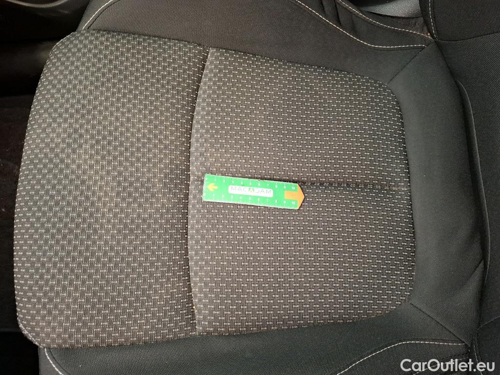  Renault  Kadjar RENAULT  / 2018 / 5P / Crossover Evolution dCi 115 EDC #25