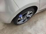  Renault  Clio Renault  TCe 90 X-Tronic GPF R.S. Line 5d #96