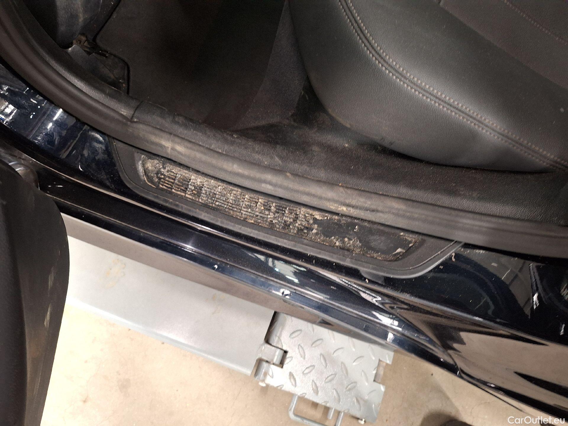  Bmw  Serie 5 BMW, 5-serie To FL'20, BMW 5 Reeks Touring 520i Aut. (120 kW) 5d #1