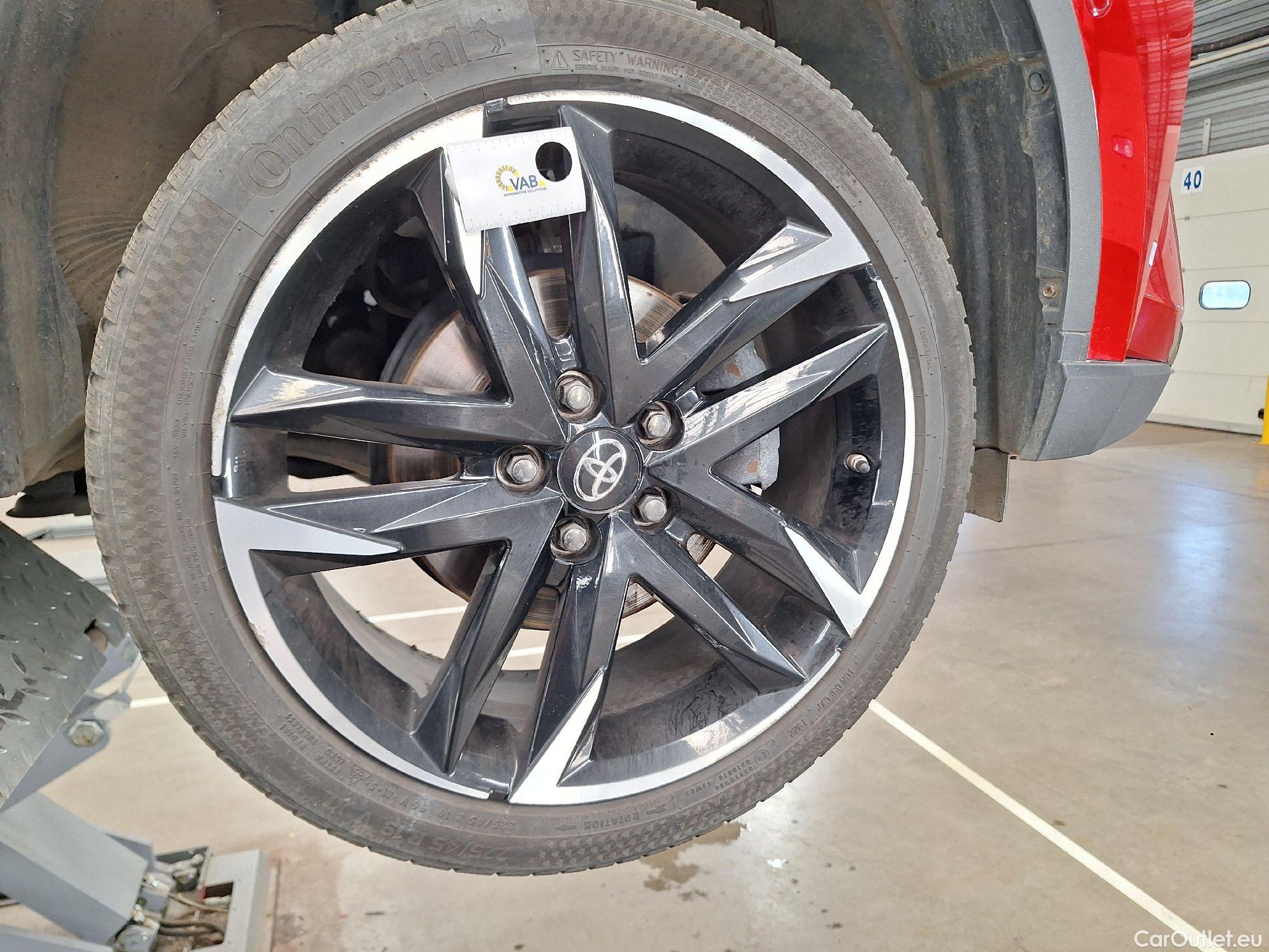  Toyota  C-HR Toyota,  '16, Toyota  1.8 VVT i-Hybrid GR Sport E-CVT 5d #19