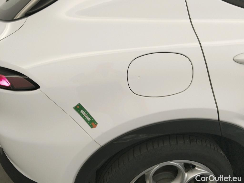  Alfa Romeo  TONALE Alfa Romeo  / 2022 / 5P / todoterreno 1.5 MHEV GASOLINA 130 CV SPRINT FWD #26