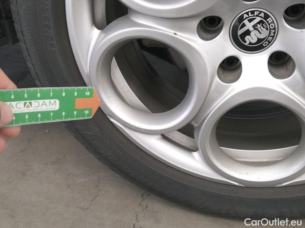  Alfa Romeo  TONALE Alfa Romeo  / 2022 / 5P / todoterreno 1.5 MHEV GASOLINA 130 CV SPRINT FWD #23