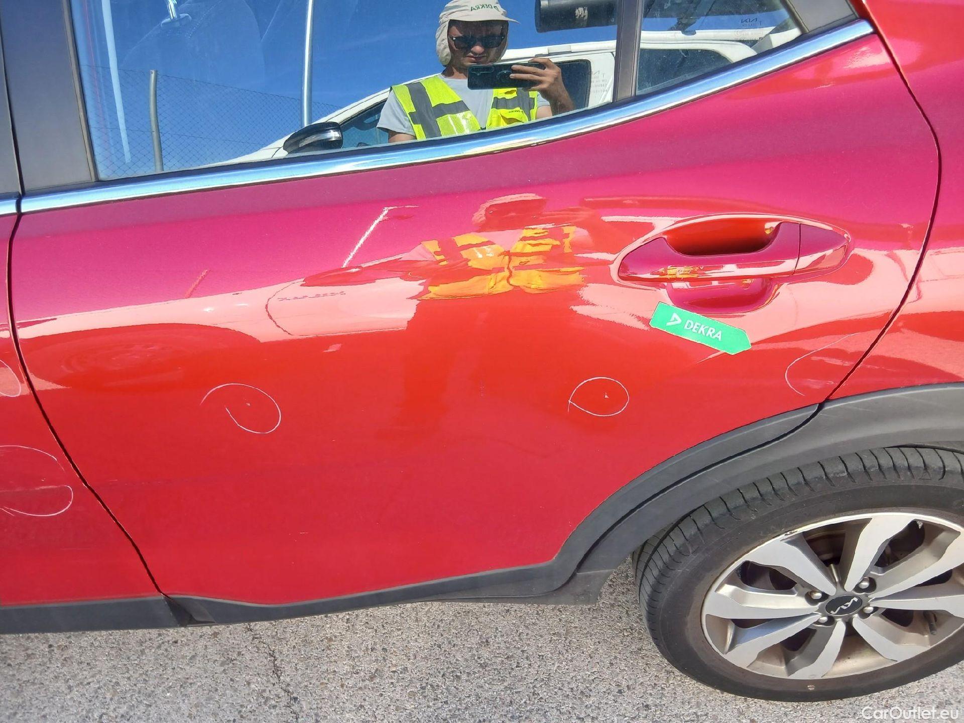  KIA  STONIC KIA  / 2017 / 5P / todoterreno 1.0 T-GDi 74kW (100CV) MHEV iMT Drive #19