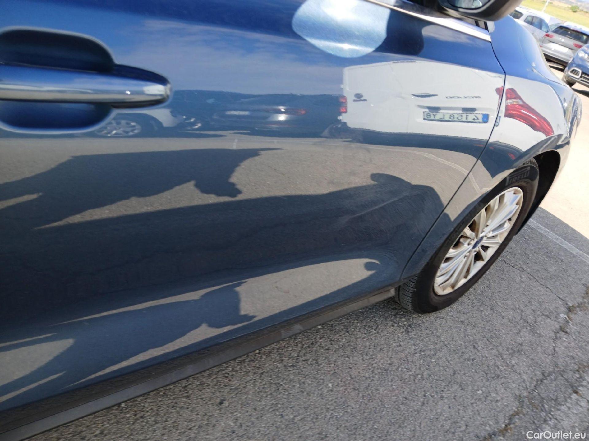  Ford  Focus FORD  1.5 Ecoblue 120 CV Titanium #45