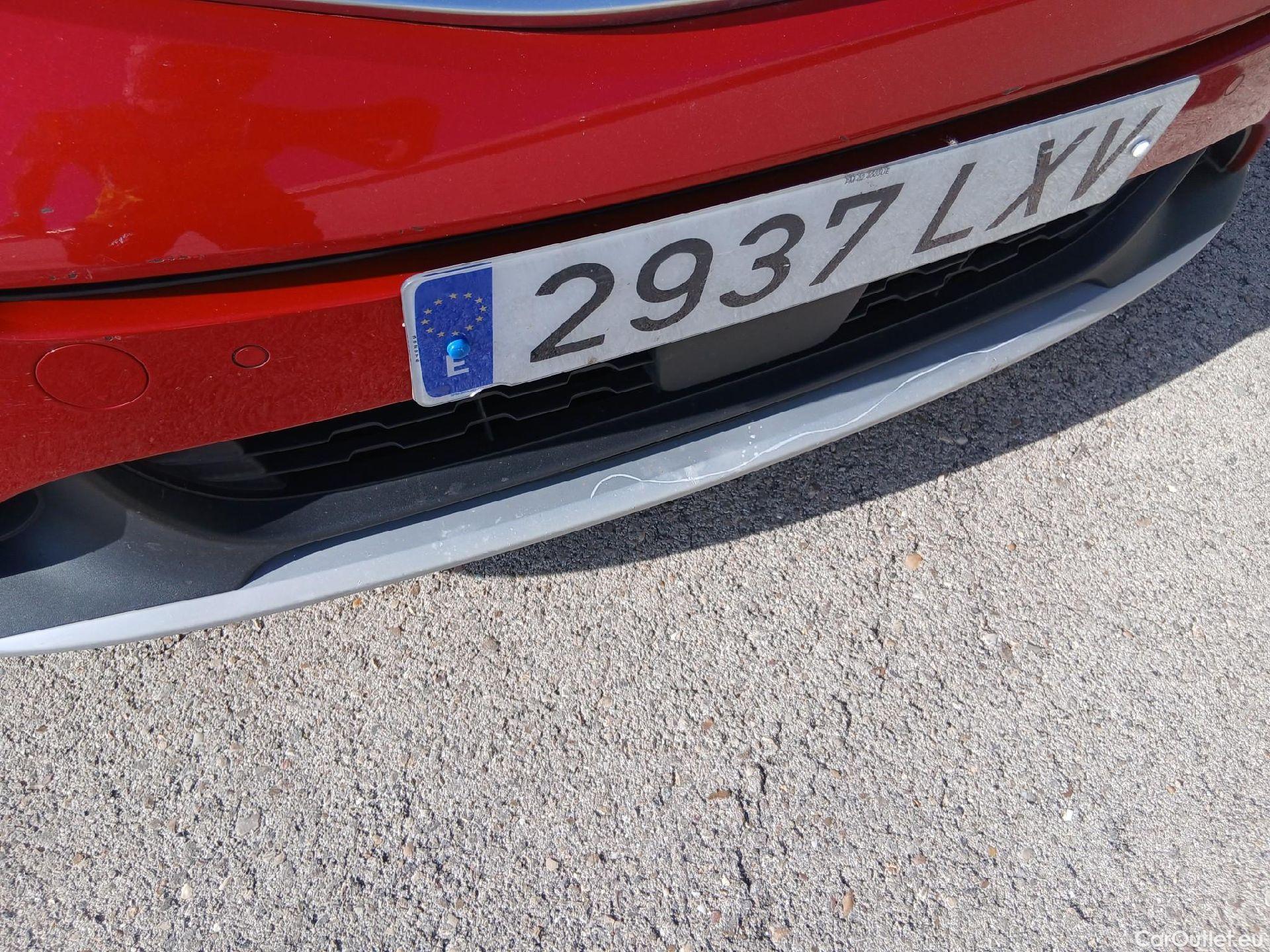  KIA  STONIC KIA  / 2017 / 5P / todoterreno 1.0 T-GDi 74kW (100CV) MHEV iMT Drive #10