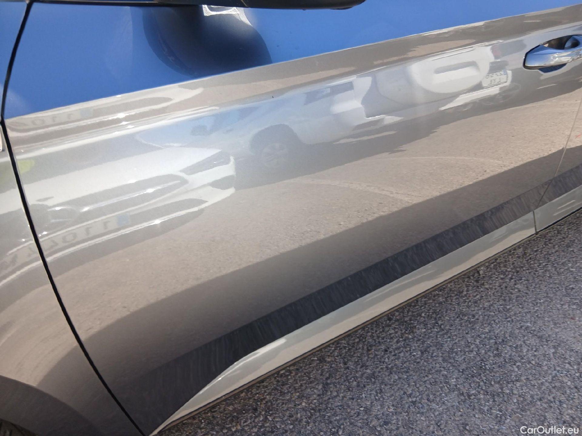 Skoda  Superb SKODA  / 5P / 2.0 TDI 200 CV DSG Sportline #10