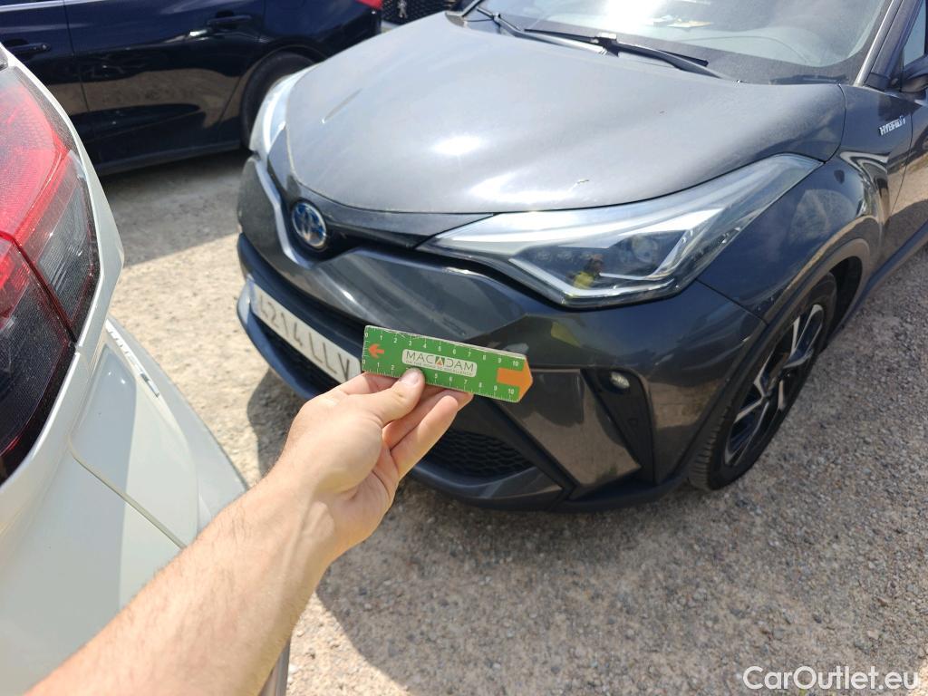  Toyota  C-HR TOYOTA  / 2019 / 5P / todoterreno 1.8 125H Advance #14