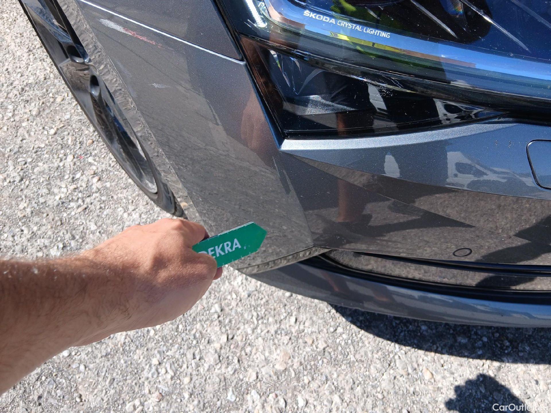  Skoda  Superb SKODA  / 5P / 2.0 TDI 200 CV DSG Sportline #1